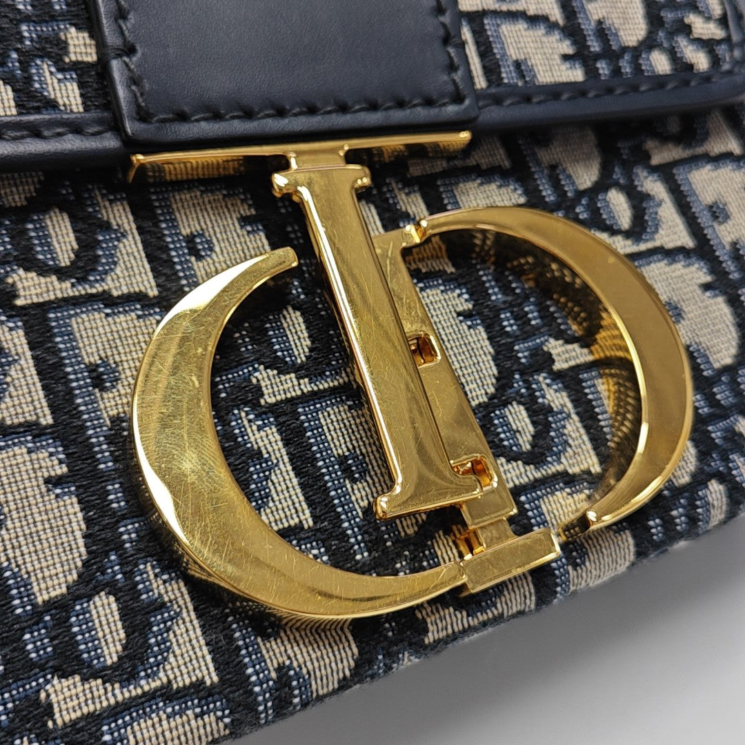 30 Montaigne Mini Oblique Canvas Blue
