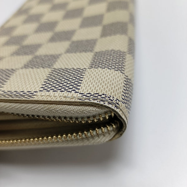 ZIPPY Damier Azur Coated Canvas White Wallet