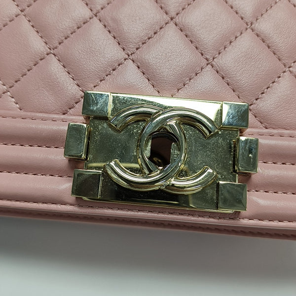 BOY CHANEL Small Quilted Calfskin Pink