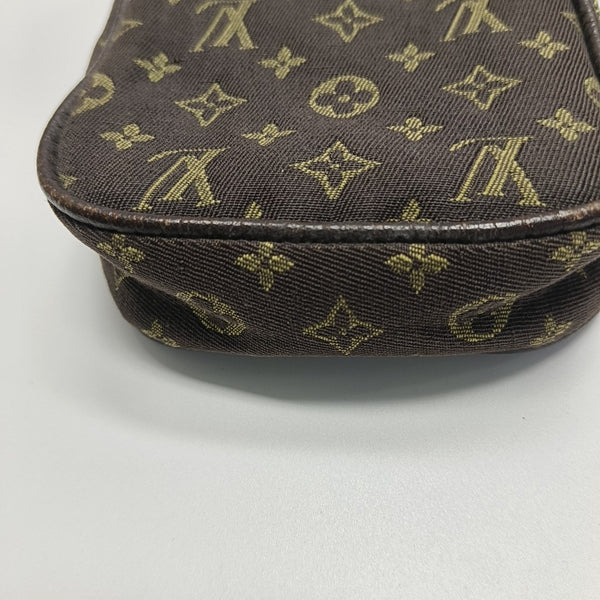 Monogram Canvas Brown