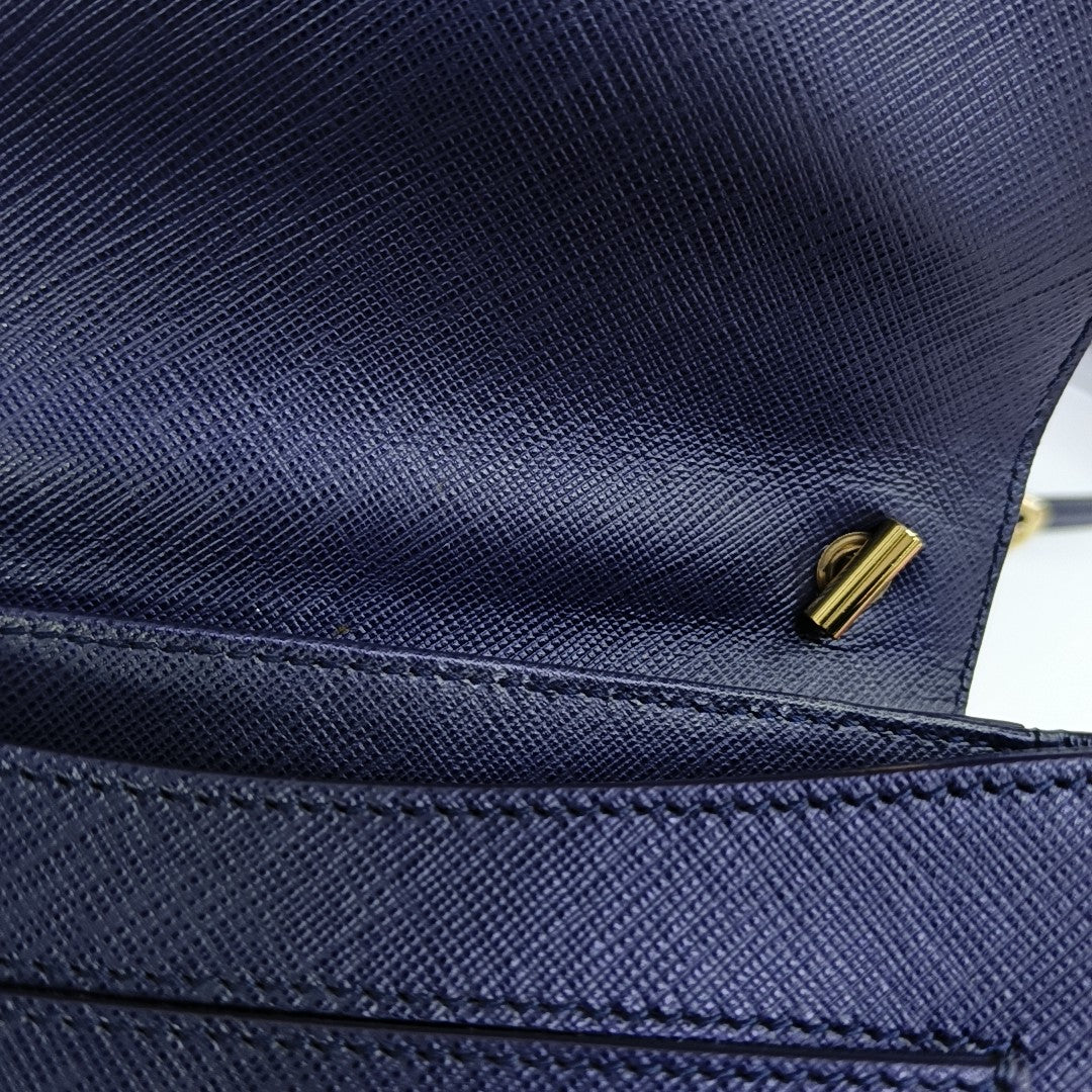 Carrie Calfskin Black
