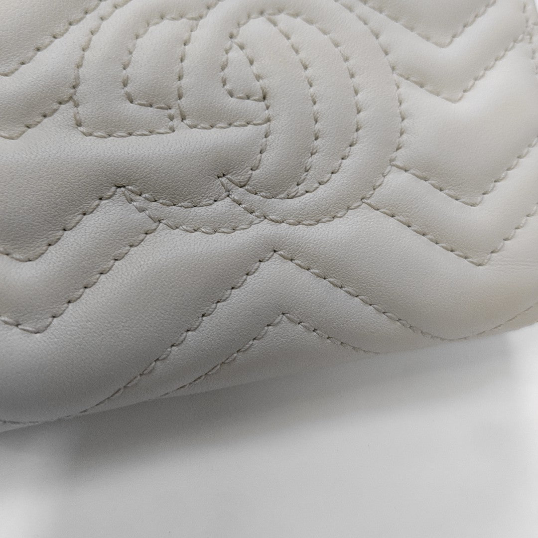 GG Marmont Mini Quilted Calfskin White Wallet