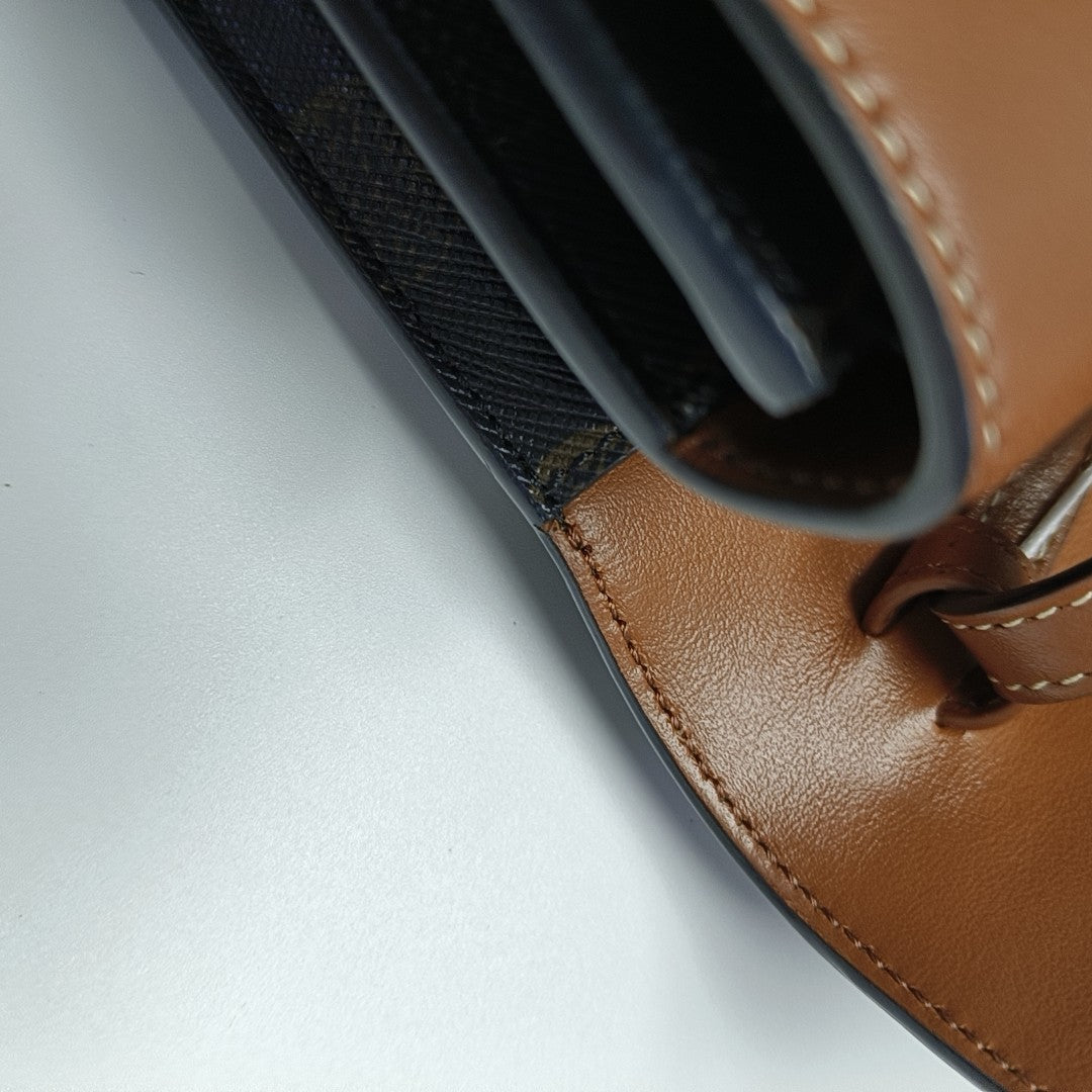TRIOMPHE CANVAS Small Coated Canvas Brown