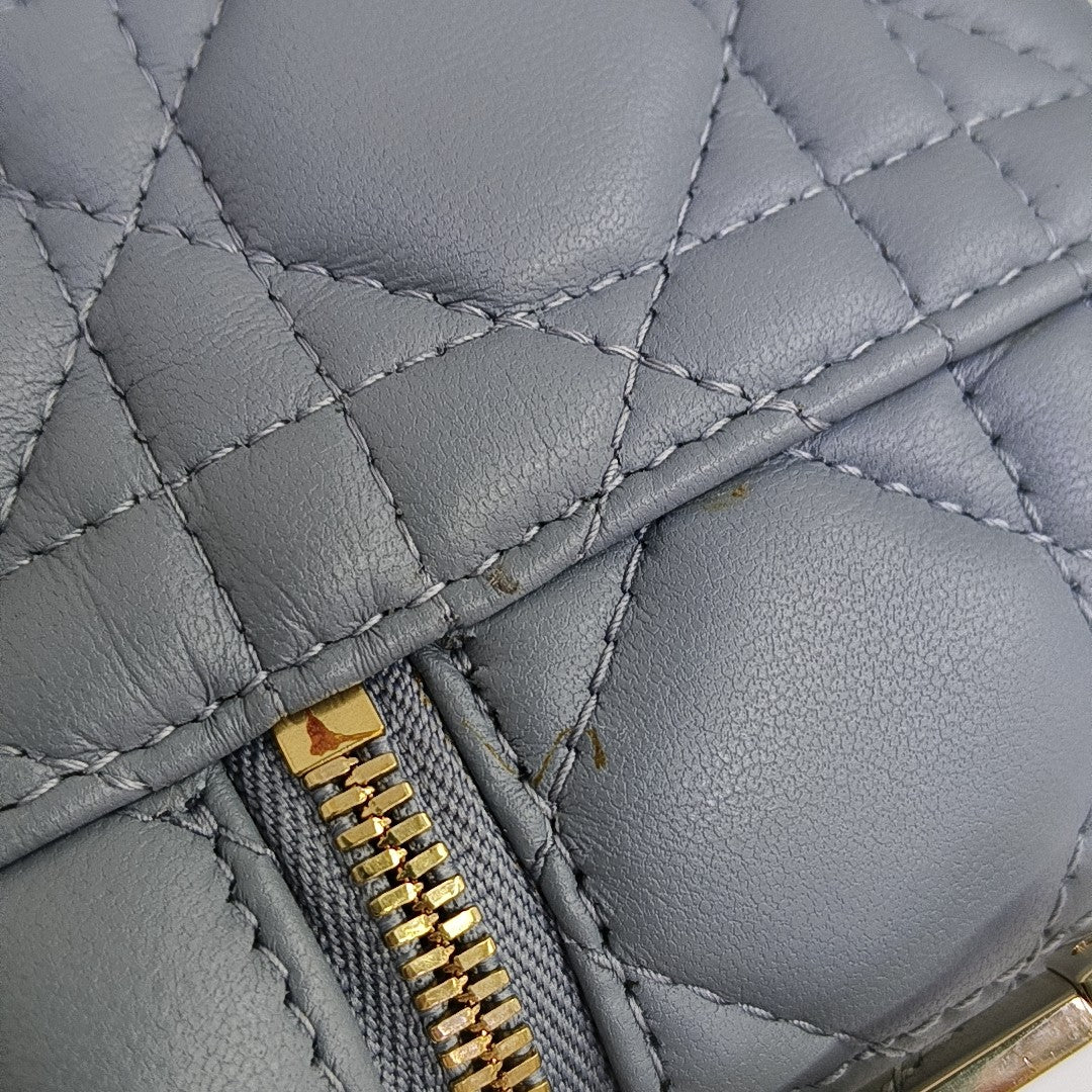 Vanity Lady Dior Cannage Calfskin Blue