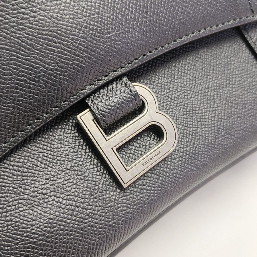 Calfskin Shoulder Bag Extra Small Black