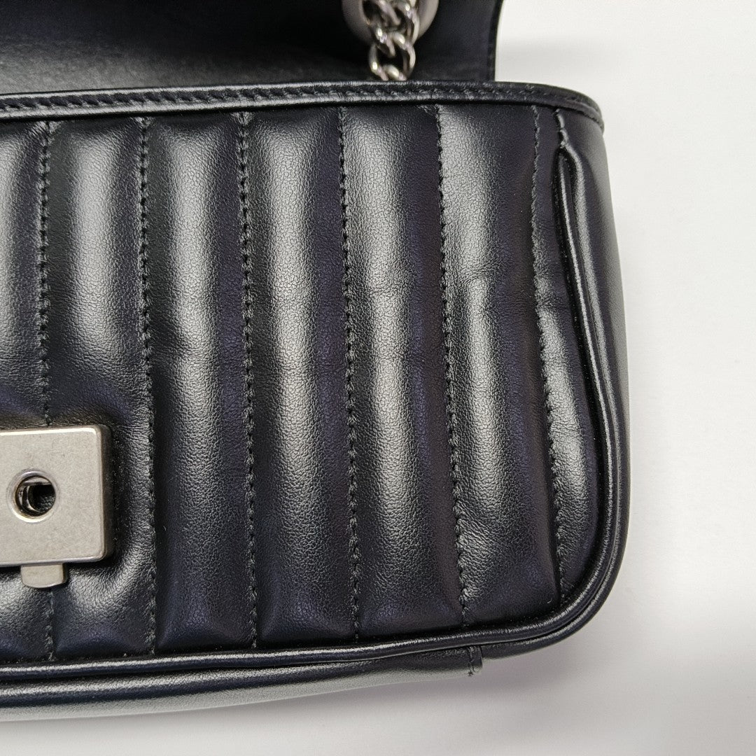 GG Marmont Small Quilted Calfskin Black