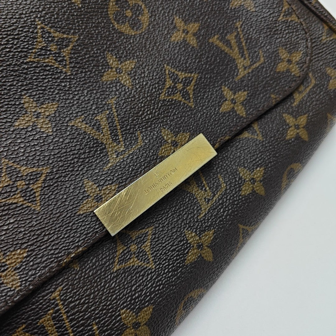 FAVORITE MM Monogram Coated Canvas Brown