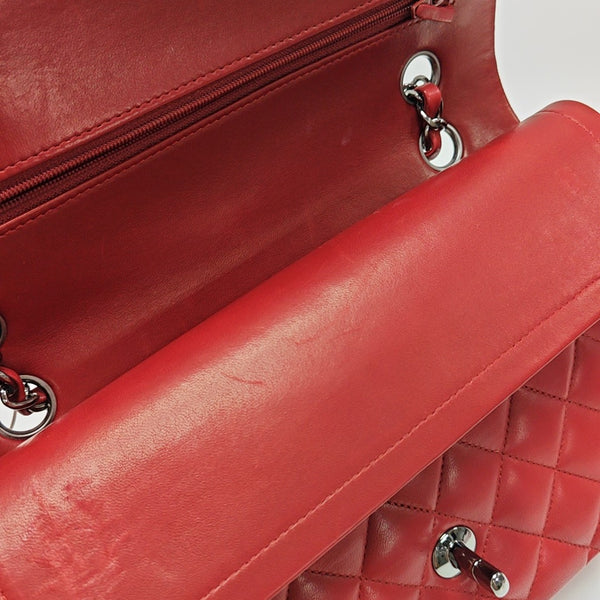 CLASSIC FLAP Medium Quilted Lambskin Red