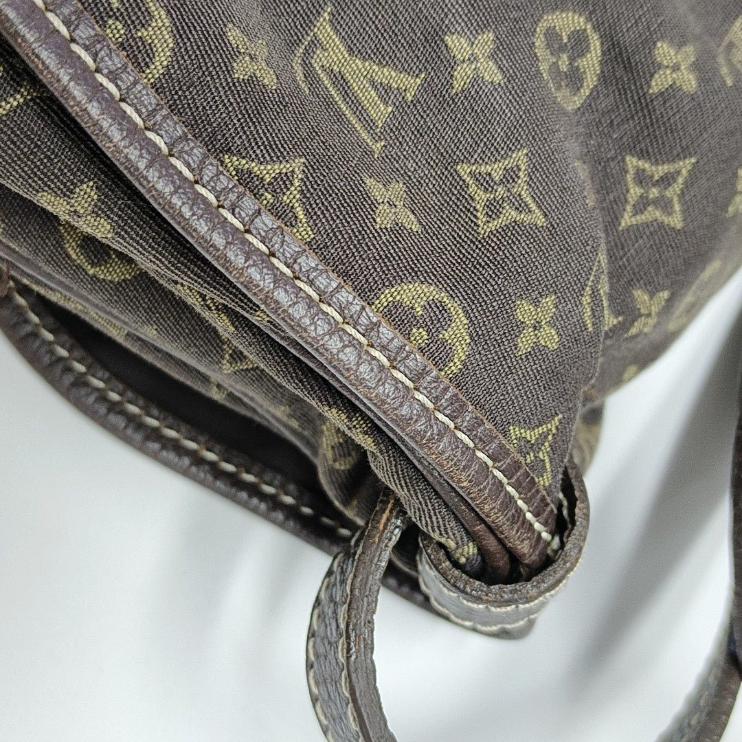 SAUMUR 28 Monogram Canvas Brown