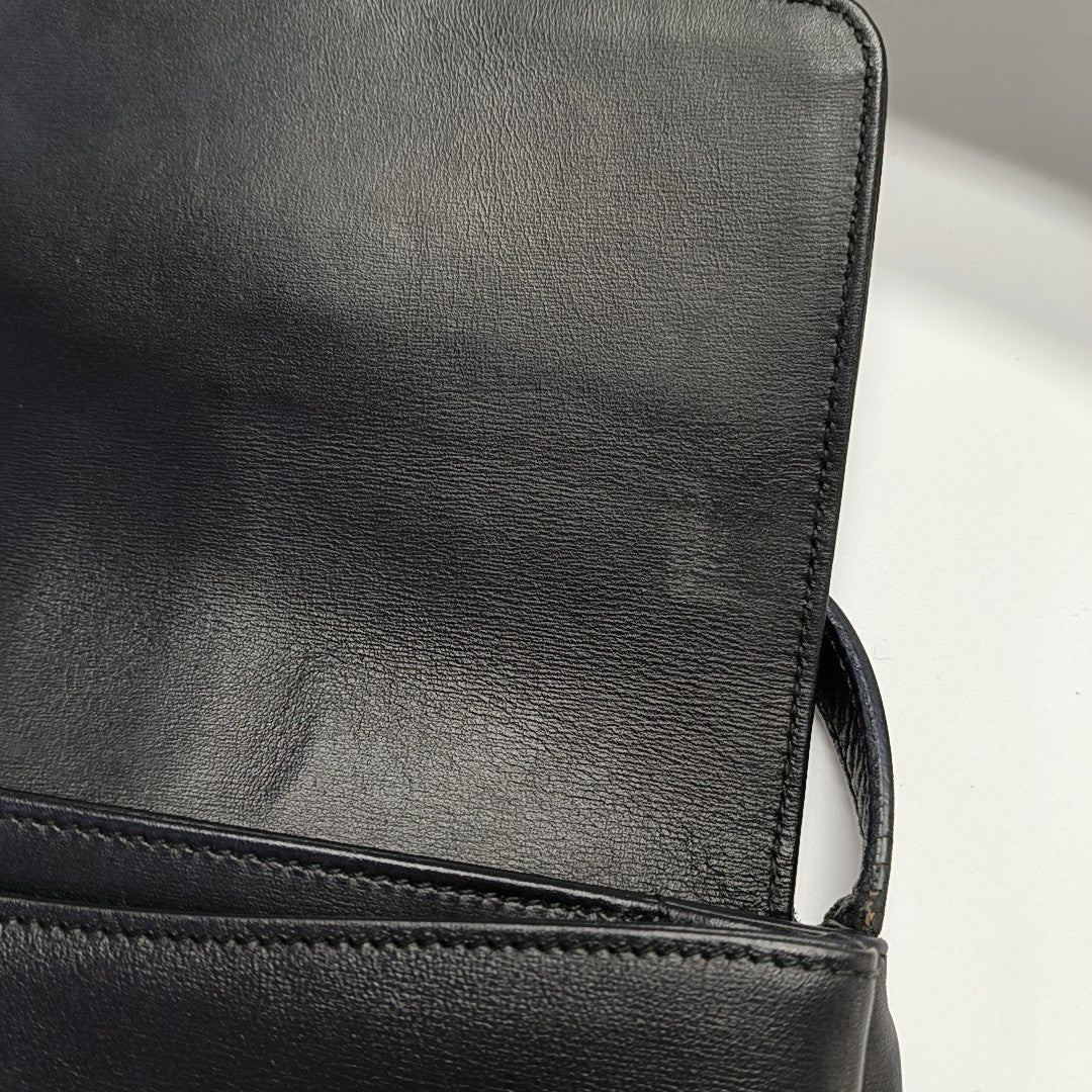 Arli Small Calfskin Black