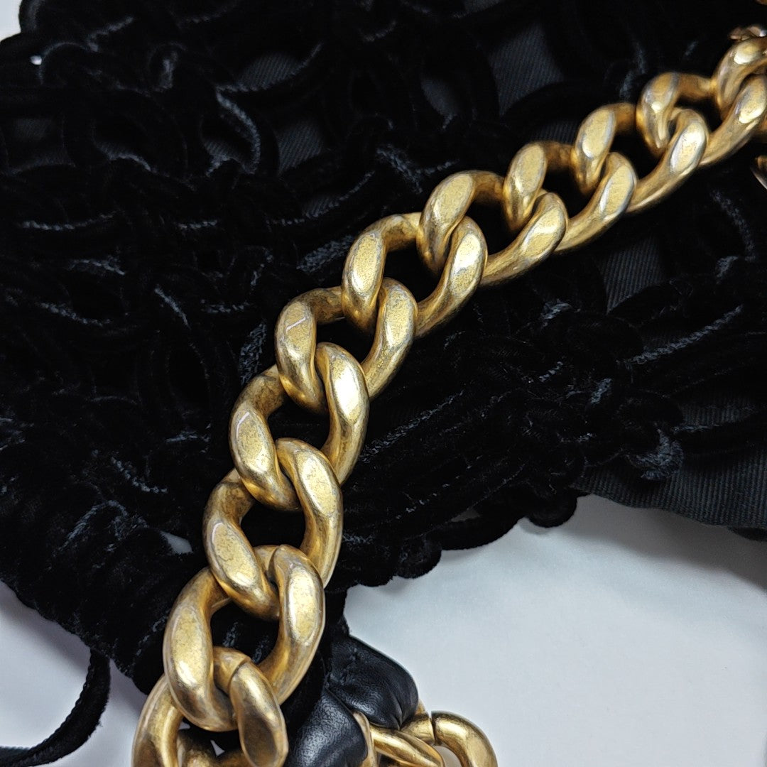 Quilted Velvet Shoulder Bag Black
