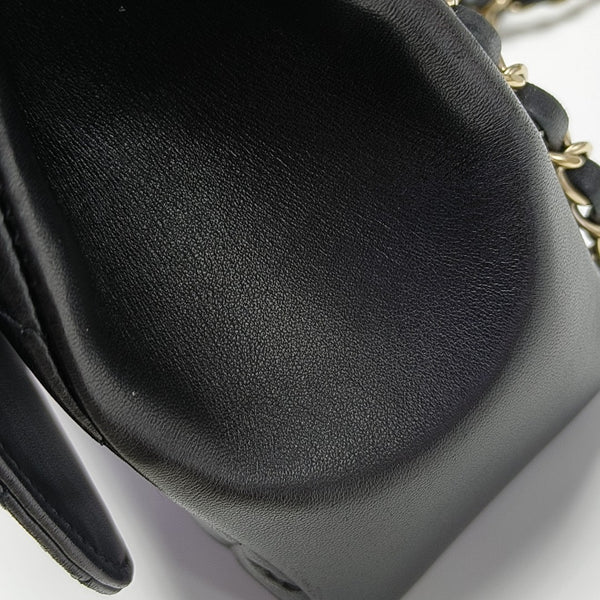 CLASSIC SINGLE FLAP Medium Quilted Lambskin Black