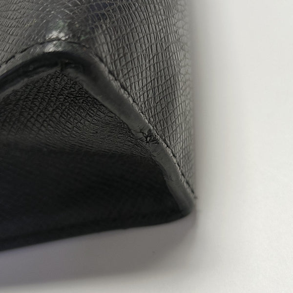 Pochette Voyag MM Calfskin Black
