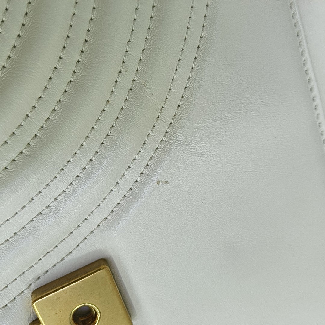 GG Marmont Medium Quilted Calfskin White