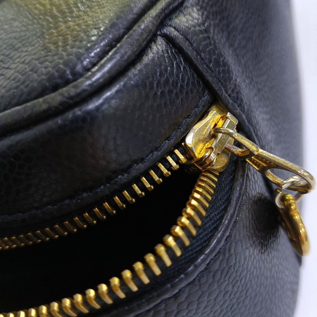 Grained Calfskin Black