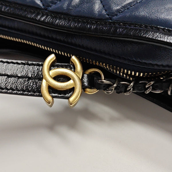 GABRIELLE Small Quilted Calfskin Blue