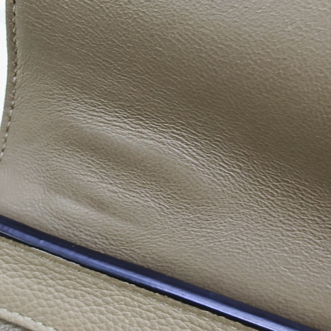TRAPEZE Small Calfskin Beige
