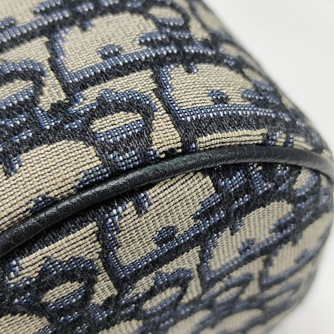 Travel Kit Oblique Canvas Blue