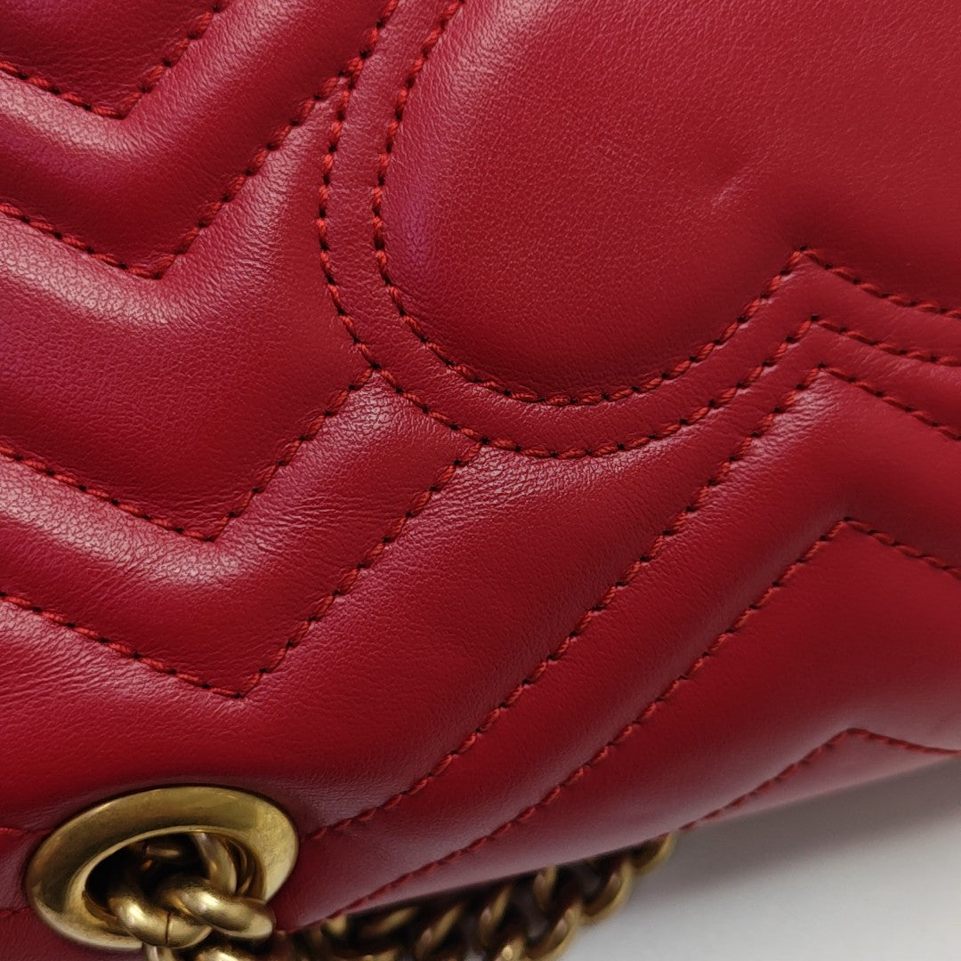 GG Marmont Small Quilted Calfskin Red