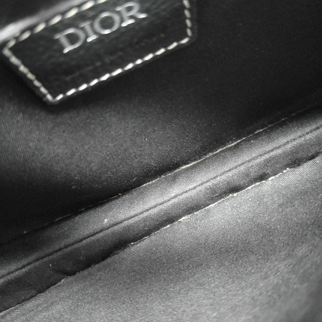 Saddle Medium Calfskin Black