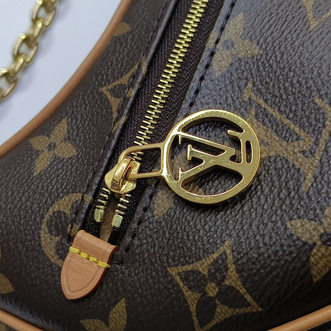 LOOP Monogram Coated Canvas Brown