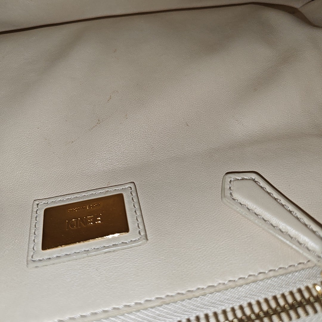 Peekaboo Medium Calfskin White