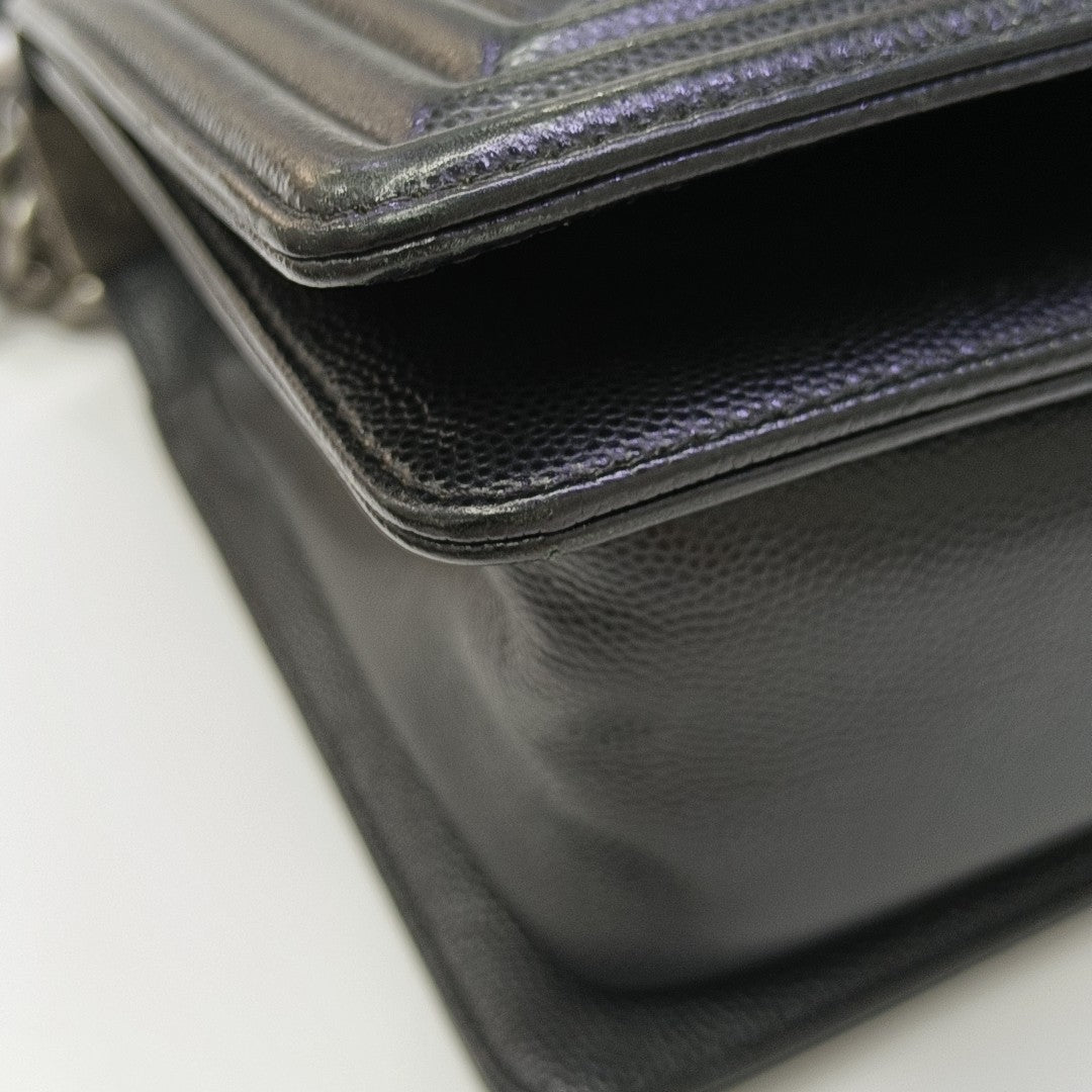 BOY CHANEL Medium Quilted Calfskin Black