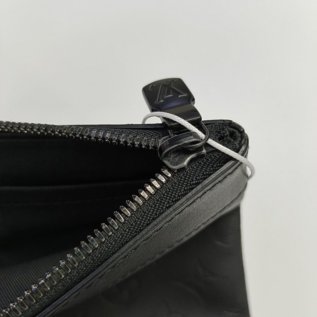 DISCOVERY GM Monogram Calfskin Black