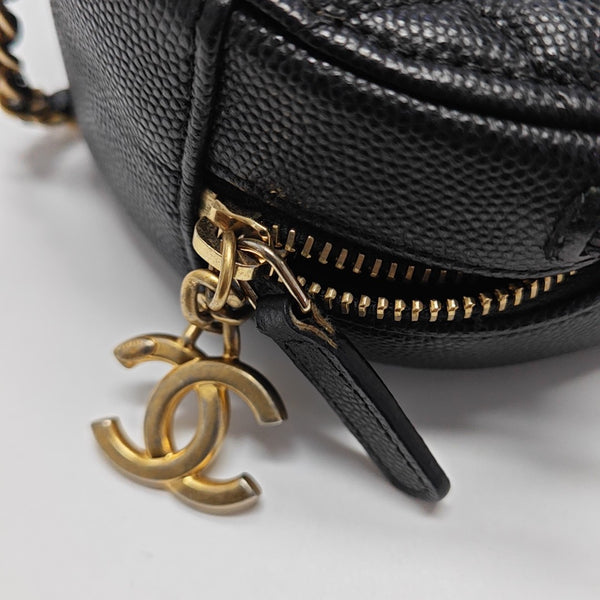 Quilted Grained Calfskin Shoulder Bag Black
