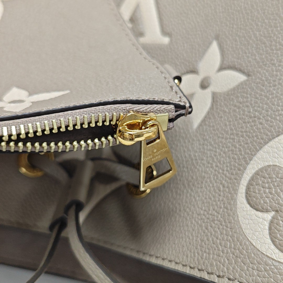 NÉONOÉ MM Calfskin Gray