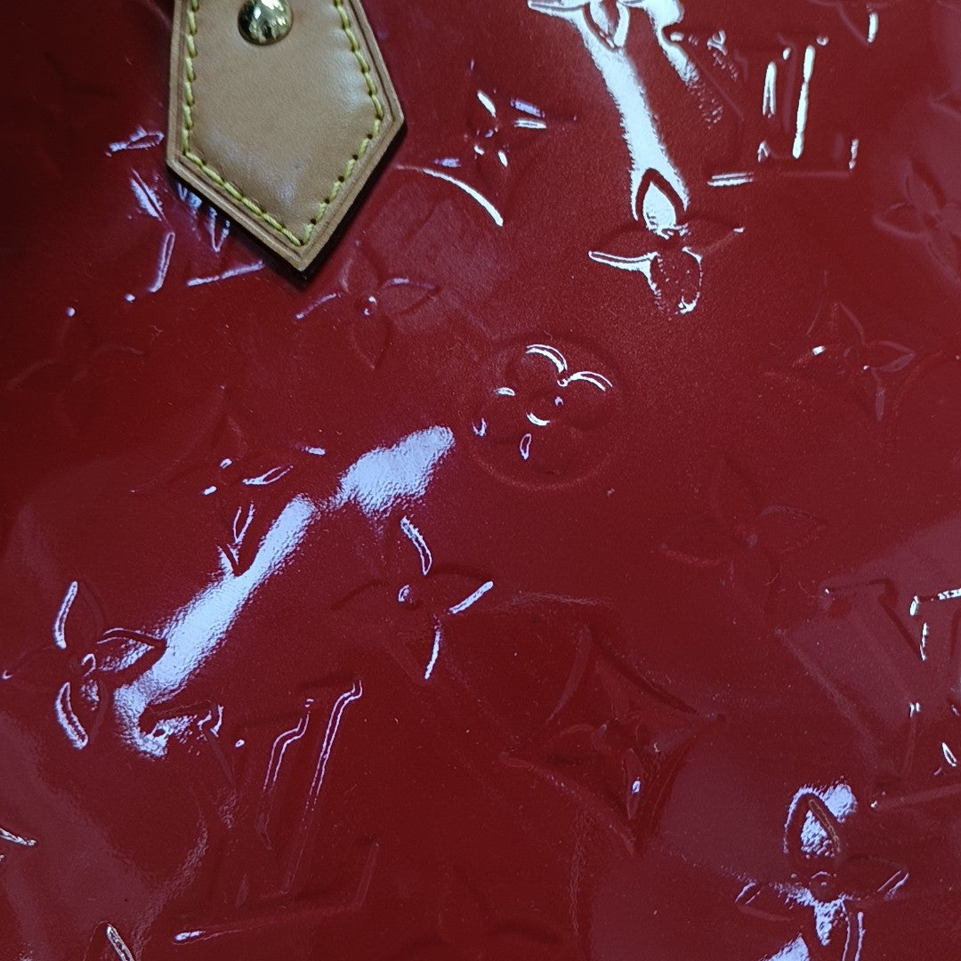 MONTEBELLO MM Patent Leather Red