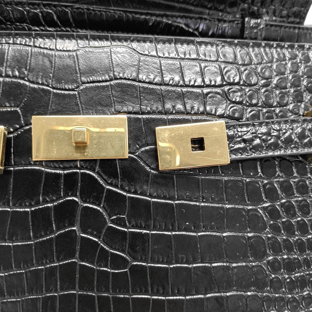 MANHATTAN Small Calfskin Black