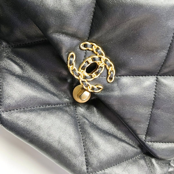 CHANEL 19 Large Quilted Lambskin Black