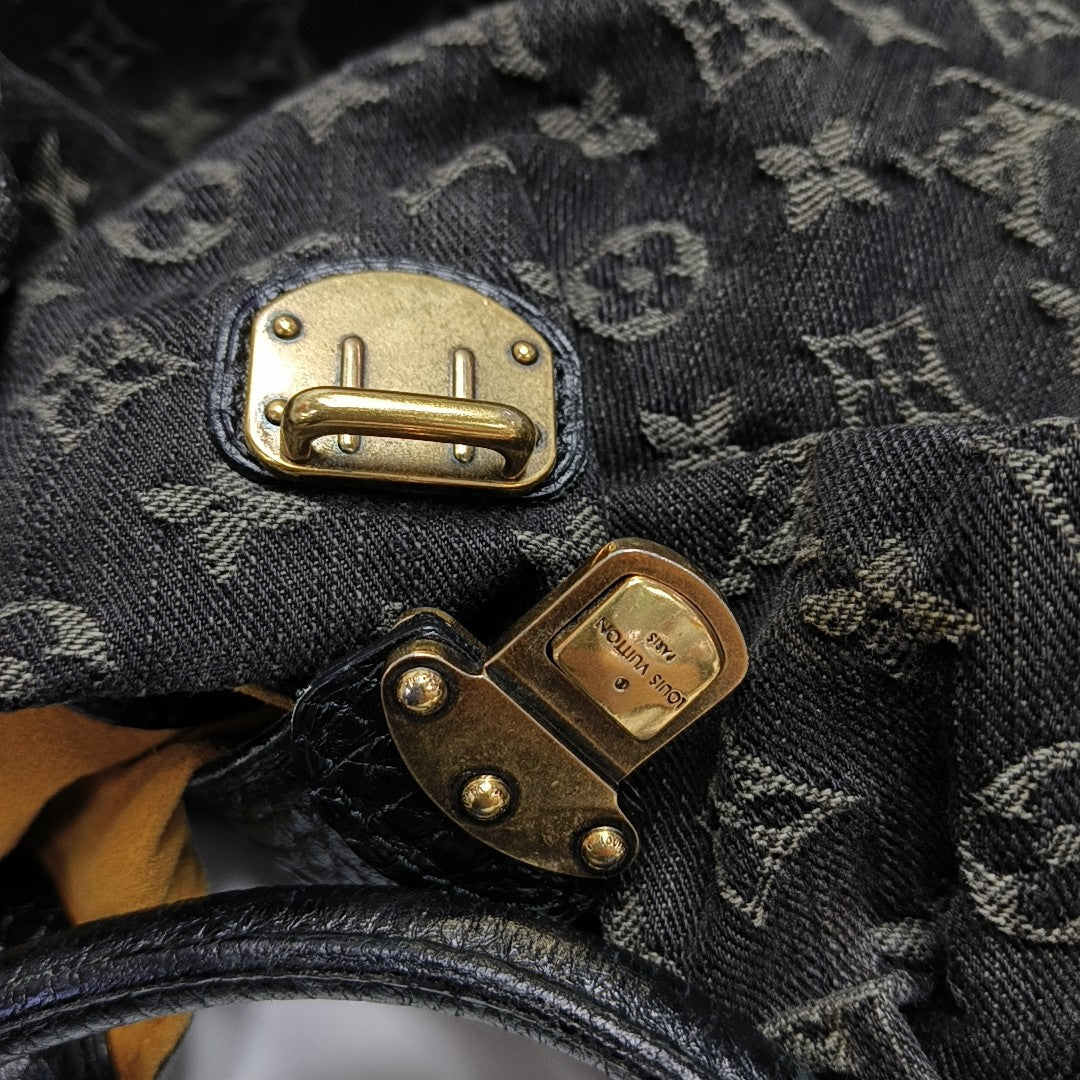 SOLAR Monogram Canvas Black