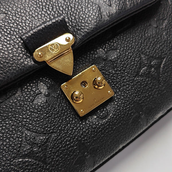 MADELEINE Nano Monogram Calfskin Black