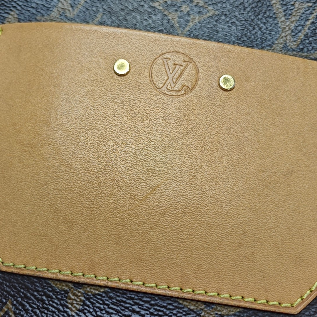 BOITE CHAPEAU MM Monogram Coated Canvas Brown