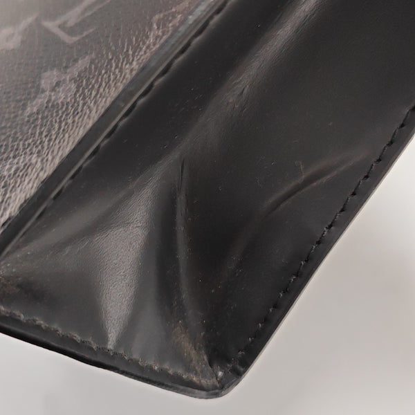 Pochette Voyag MM Monogram Coated Canvas Black