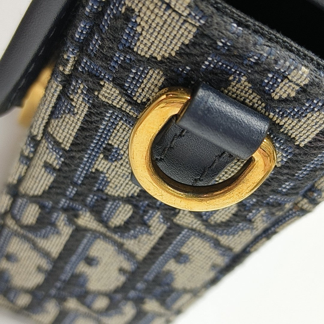 30 Montaigne Mini Oblique Canvas Blue