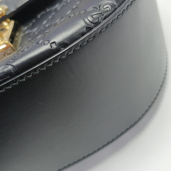 Padlock Medium Monogram Calfskin Black
