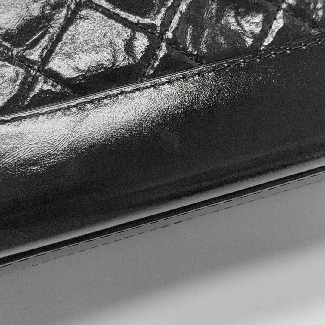 GABRIELLE Small Quilted Calfskin Black