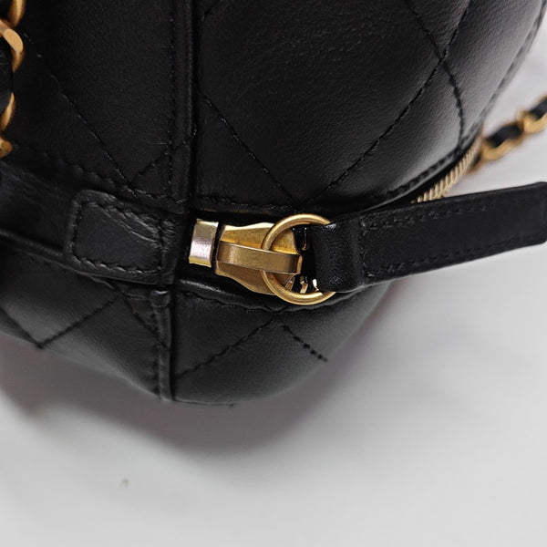 Quilted Calfskin Shoulder Bag Black