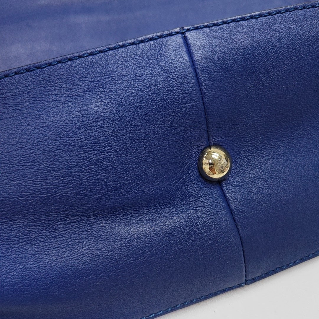 Piel de becerro Rockstud azul