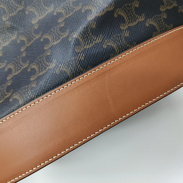 TRIOMPHE Medium Coated Canvas Brown