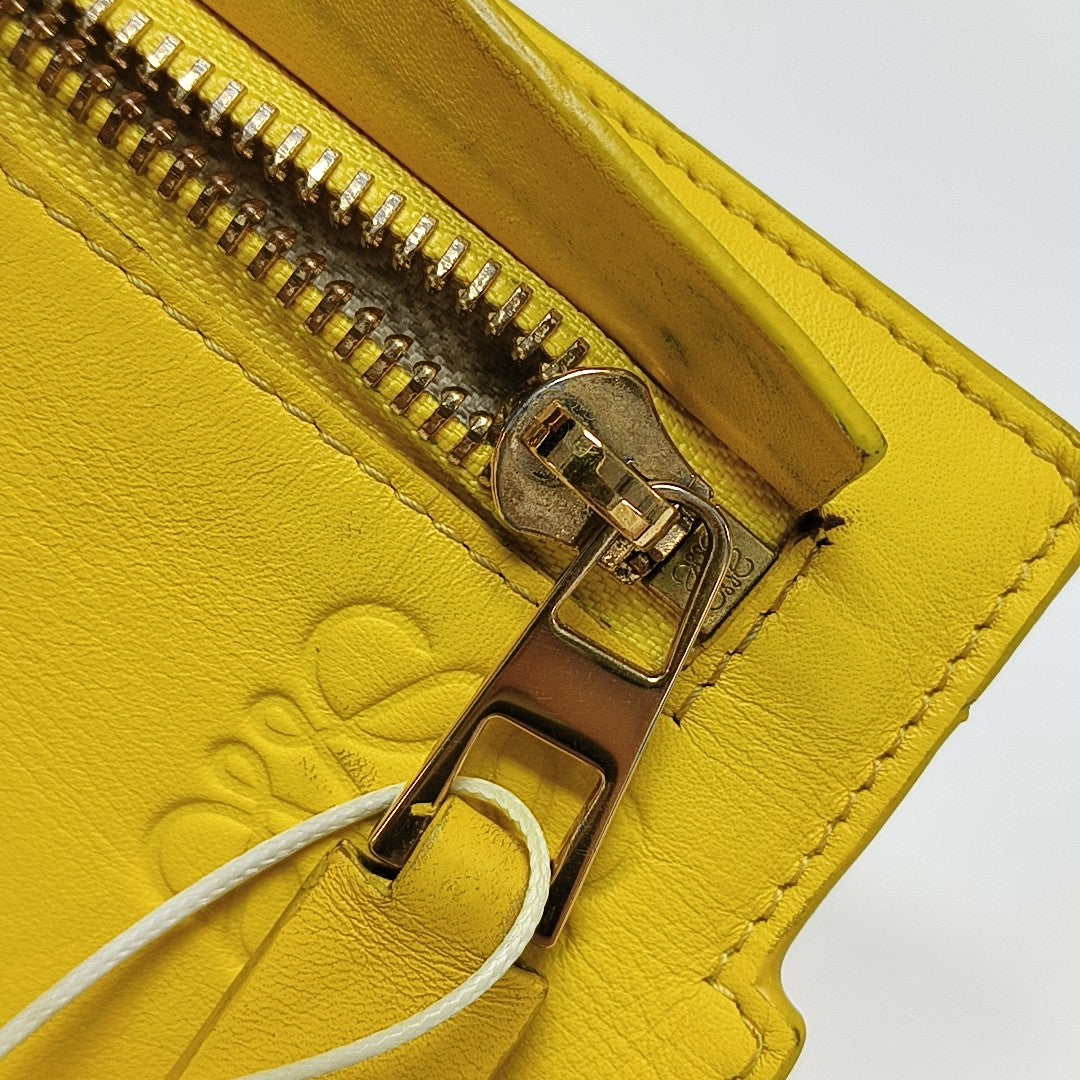 T Pouch Calfskin Yellow