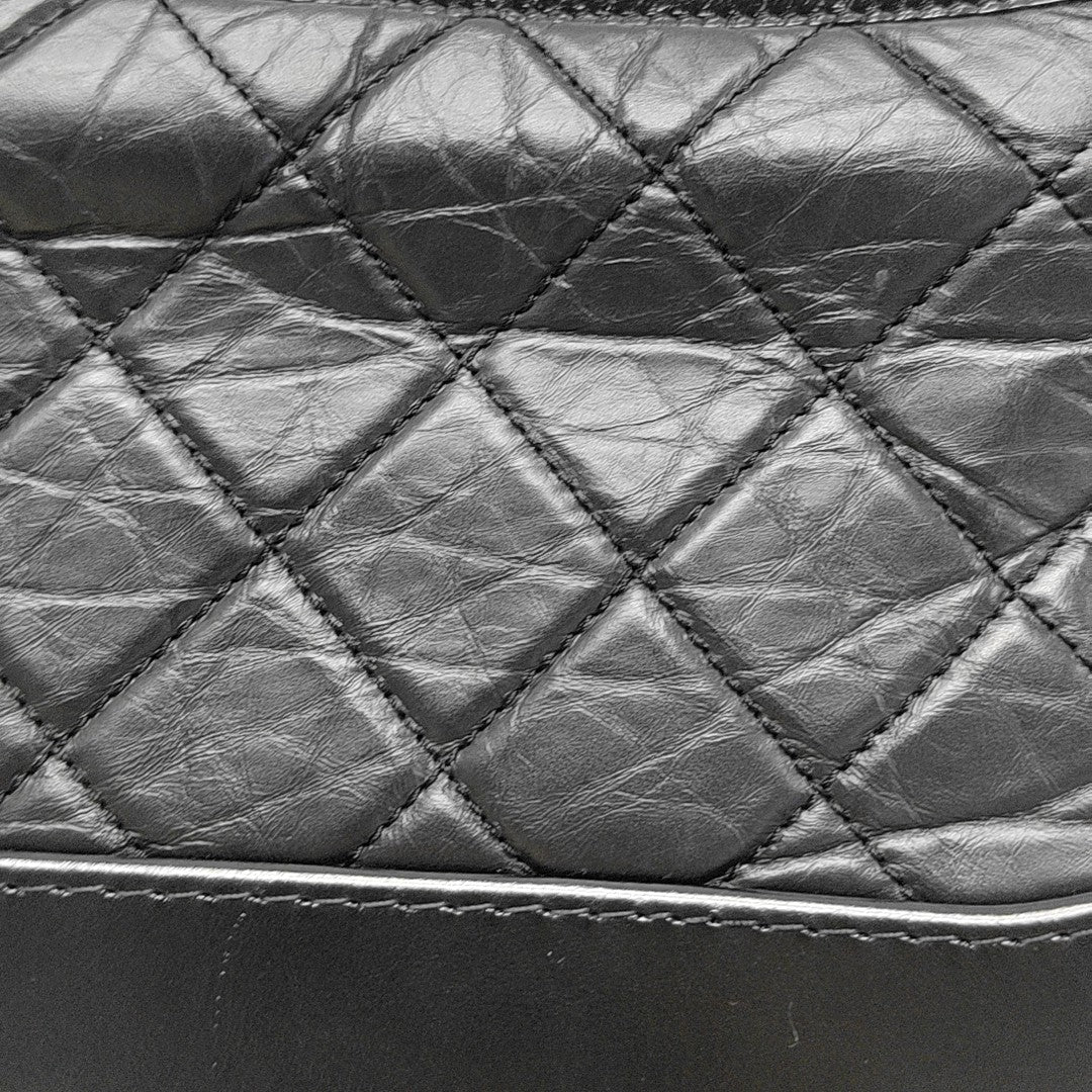 GABRIELLE Small Quilted Calfskin Black