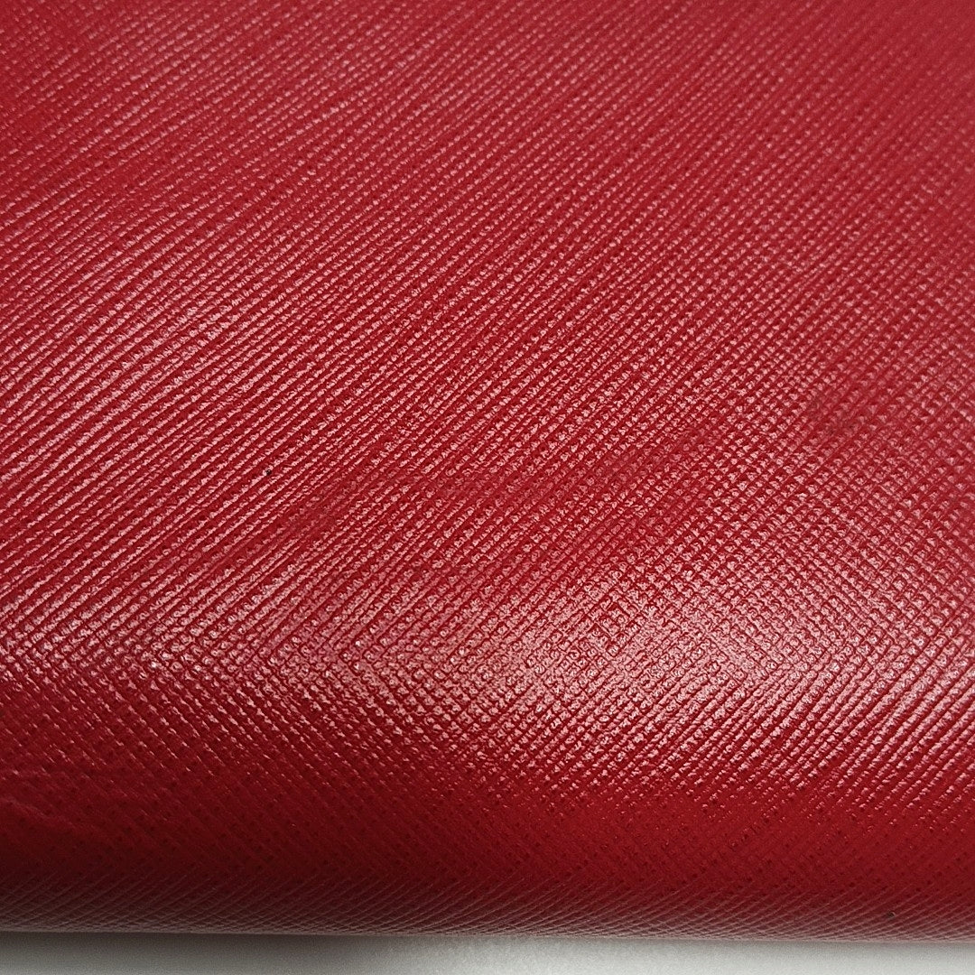 Authenticated pre-owned  Gancini Calfskin Red - Shoulder Bag at Looply