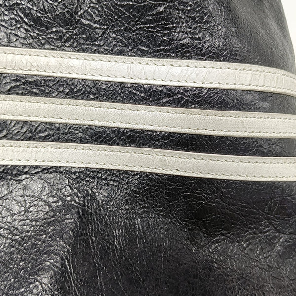 Lambskin Shoulder Bag Black