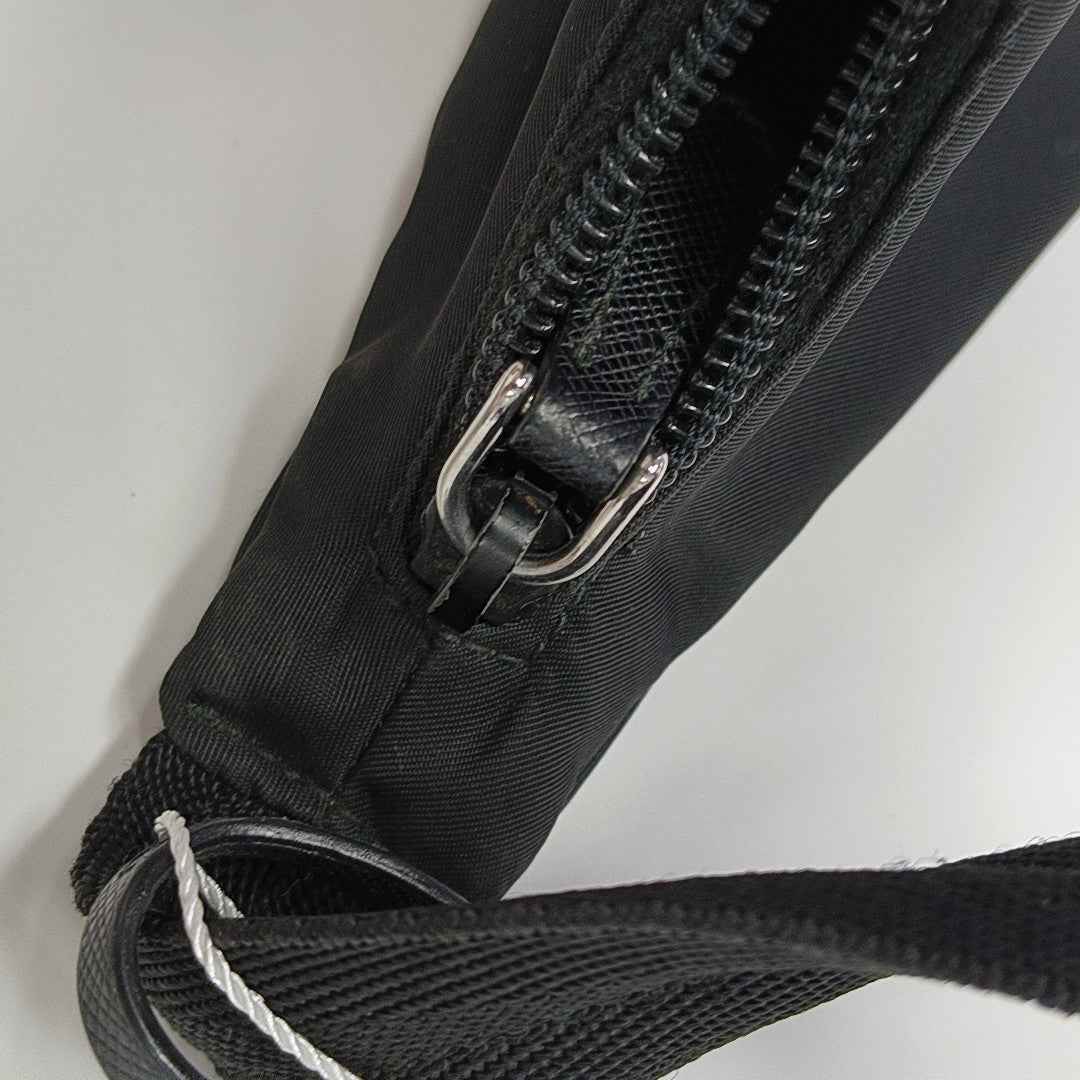 Re-Edition2000 Mini Nylon Black