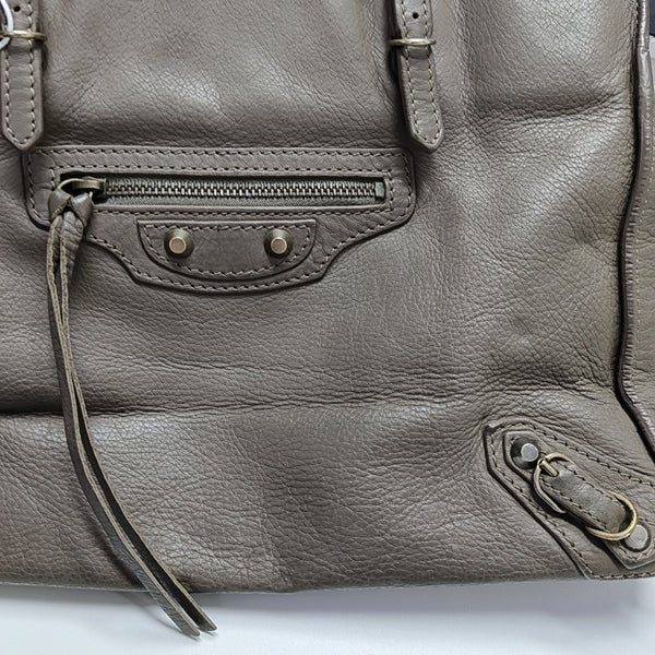 Papier Calfskin Gray