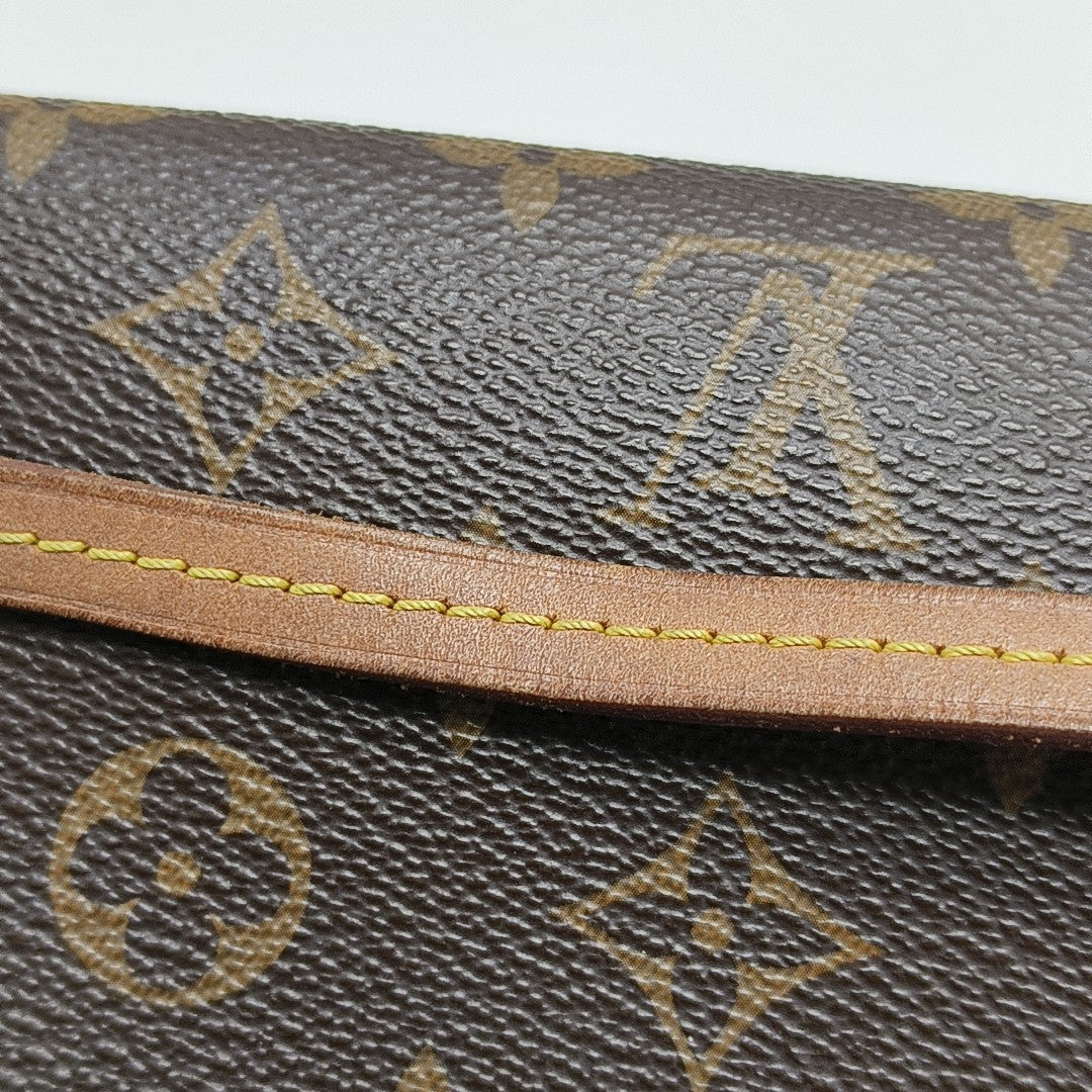 ACCESSOIRES GM Monogram Coated Canvas Brown